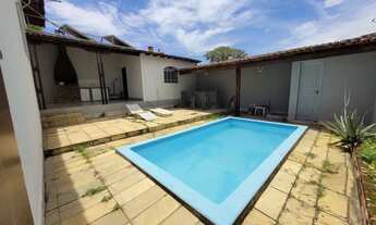 Imagem: Casa para aluguel com 3 quartos em Alvorada