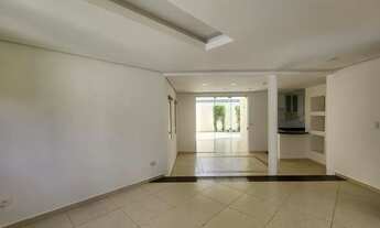 Imagem 6: Casa Assobradada de Alto Padrão Condomínio Vale do Arvoredo Londrina/PR