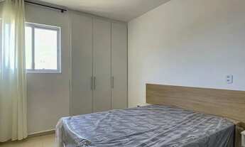 Imagem 5: Apartamento mobiliado com varanda e bem localizado para venda