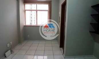 Imagem: Sala e banheiro na região Centro Sul próximo