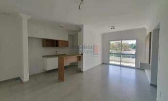 Imagem 2: Excelente apto NOVO. Primeira locação com 2 dormitórios, sendo 1 suite, com varanda gourme