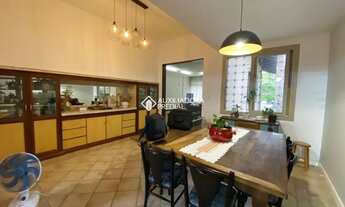 Imagem 6: Casa espaçosa na Trindade