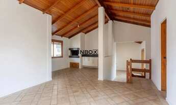 Imagem 3: Cobertura de 245 m ² e 3 dormitórios sendo 1 suíte, no bairro Mont'Serrat, Porto Aleg