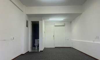 Imagem 4: Duas amplas, andar alto, 950 cada uma