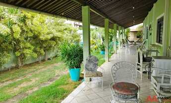 Imagem 3: Casa em Candelária, 4 quartos, sendo 2 suítes, próx ao TRT e ao Fórum, 300m²