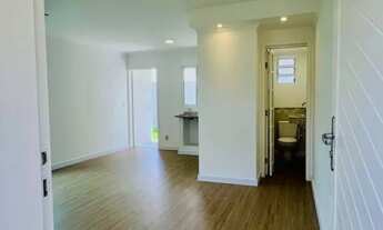 Imagem 6: Sobrado Reformado no Condomínio Tipo Village Próximo à Alameda Lucas Nogueira Garcez, Ati