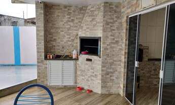 Imagem 2: Excelente residência com 04 quartos, piscina e ótima churrasqueira em praia de leste !!