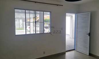 Imagem 3: Oportunidade - Casa - Vista Verde - 2 Dormitórios - 150m²