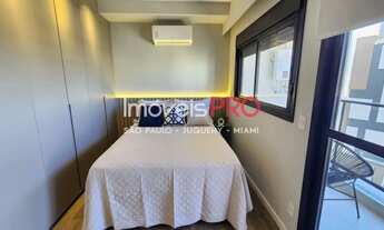 Imagem 4: Estúdio totalmente mobiliado e decorado