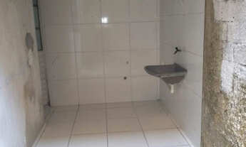 Imagem 4: Alugo( 350,00) ou vendo casa no Village 2