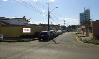 Imagem 3: EXCELENTE CASA COM PISCINA NO CENTRO DA CIDADE
