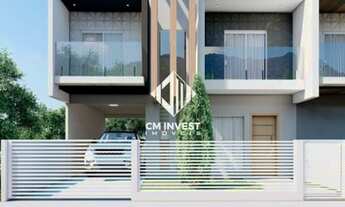 Imagem 2: Sobrado de 3 dormitórios com 1 suíte e piscina no Bairro Forquilhas em São José