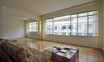 Imagem 1: Apartamento frontal andar alto próximo à Praia de Copacabana