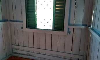 Imagem 3: Casa de Madeira / Salão Comercial Bairro Tiradentes