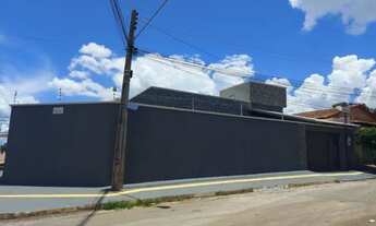 Imagem: Excelente casa de esquina Estrela Dalva