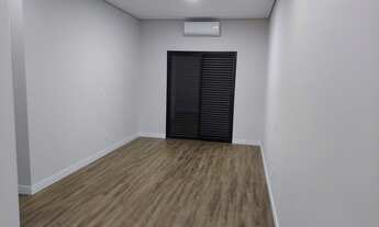 Imagem 3: Casa de condomínio térrea à venda possui 200 metros quadrados com 3 quartos