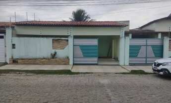 Imagem 2: Casa 4/4 com Piscina e 5 vagas de Garagem na Conceição 1