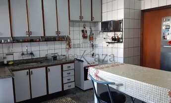 Imagem 7: Apartamento para aluguel e venda tem 103 metros quadrados com 3 quartos