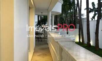 Imagem 7: Linda casa em condomínio de 530m² com 4 suítes e 5 vagas