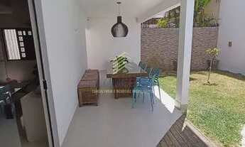 Imagem 2: Casa para venda tem 145 metros quadrados com 3 quartos em Centro - Bertioga - SP