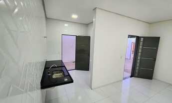 Imagem 3: CASA SIMPLES COM 2/4