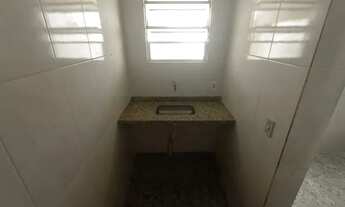 Imagem 4: Casa de vila para locação no centro comercial de Bonsucesso, na rua João Torquato 96