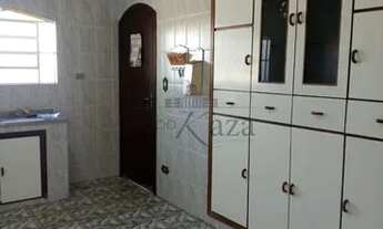 Imagem 4: Casa Padrão em Jacareí