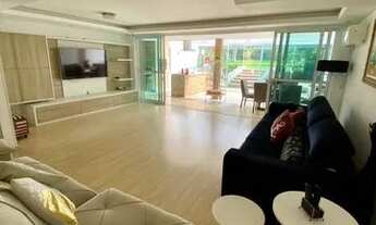 Imagem 4: Ampla Residência com 5 quartos, 3 suítes e quintal imenso