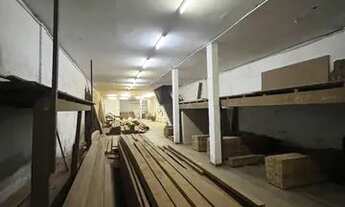 Imagem 4: Ponto comercial/Loja/Box para aluguel possui 709 metros quadrados com 1 quarto