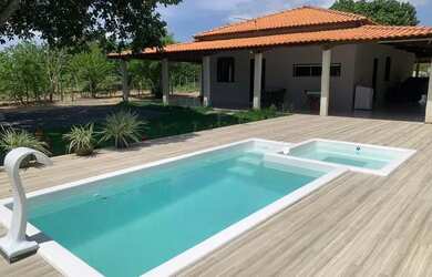 Imagem 2: Chácara com piscina a venda na Matinha