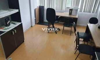 Imagem 3: MÉIER - Constança Barbosa - 1 Banheiro