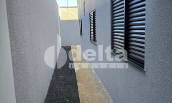 Imagem 4: Casa residencial disponível para venda no bairro Jardim Brasília em Uberlândia-MG