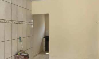 Imagem 7: Alugo 03 cômodos individual/ quintal grande