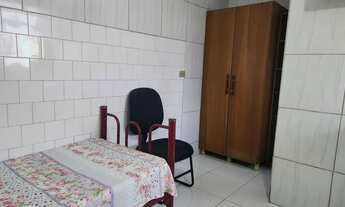 Imagem 2: Quitinete mobiliada para 1 rapaz sozinho no Capão da Imbuia/Direto com proprietário