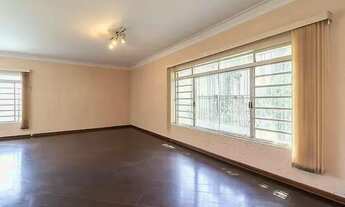 Imagem 4: Casa para venda possui 211 metros quadrados com 5 quartos em Santana - São Paulo - São Pau