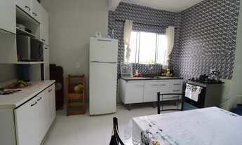 Imagem: Casa na praia com ponto comercial