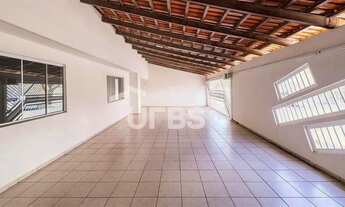 Imagem 3: Sobrado no Parque das Laranjeiras