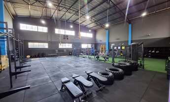 Imagem: Galpão de 361m² com 03 banheiros para