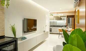 Imagem: Vista Sul, próximo a padarias, igrejas