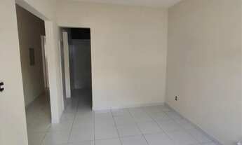 Imagem 7: Ampla casa 03 quartos reformada leia