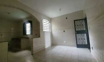 Imagem 4: Casa com 3 quartos à venda, 210 m² por R$ 529.000 - Santa Cecília - Juiz de Fora/MG