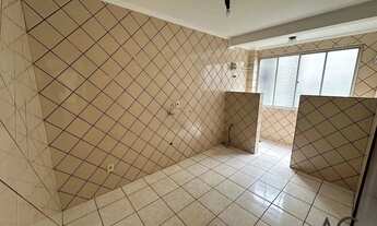 Imagem 7: Apartamento para aluguel possui 60 m² com 2 quartos em Abraão - Florianópolis - SC