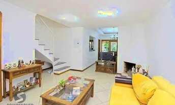 Imagem 7: Casa em Porto Alegre, no bairro Espírito Santo, com 3 dormitório(s), à venda