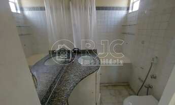 Imagem 6: Imóvel para venda possui 121 metros quadrados com 3 quartos em Tijuca - Rio de Janeiro - R