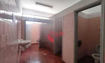 Imagem 3: Ponto Comercial para Vender ou Alugar de 43 Salas no Bairro Centro em Ribeirão Preto com R