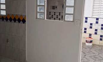 Imagem 4: Aluguel de kit Quarto com aluguel por R$700 /mês