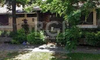 Imagem 2: Casa para Venda - 400m², 4 dormitórios, sendo 1 suites, 4 vagas - Jardim Lindóia