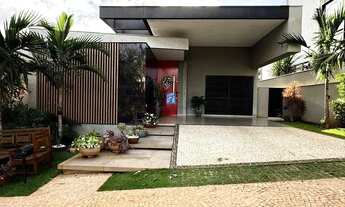 Imagem 2: Casa Térrea à venda em Condomínio Alphaville 2 permuta Apto