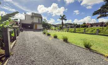 Imagem: Casa com amplo terreno no Centro de Rio