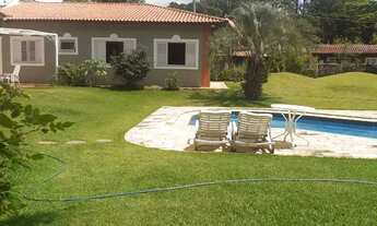 Imagem 3: Casa em Condomínio, Serra Negra / SP, bairro dos Macacos, 4 dormitórios, sendo 2 suítes, 4